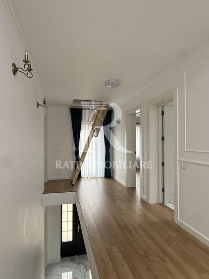 Casă individuală cu 5 camere cu Canalizare în Sântandrei