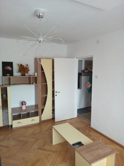 Apartament cu 2 camere nedecomandat în Central