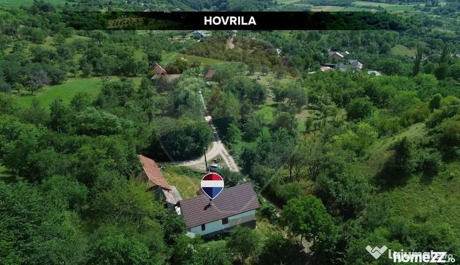 Casă cu 2 camere cu Teren 2628 Mp în Hovrila