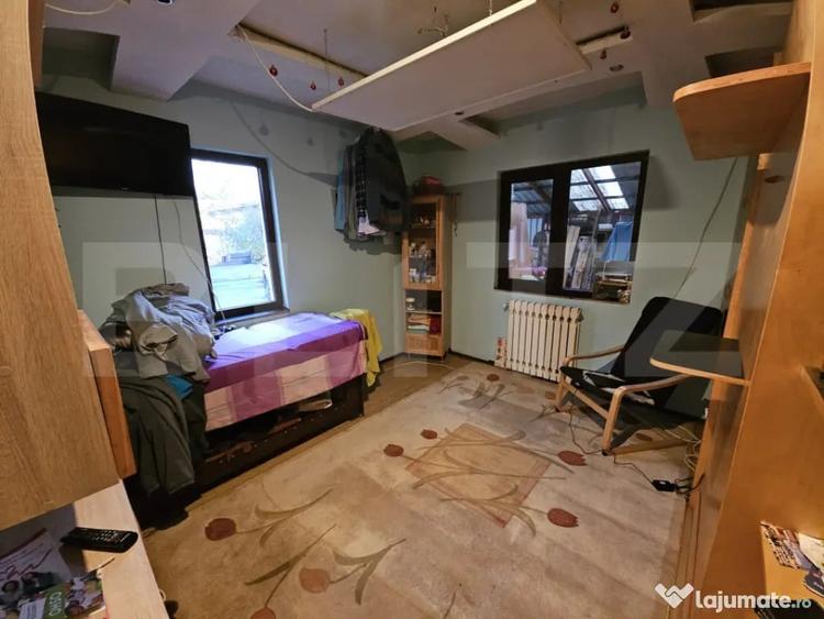 Casă cu 5 camere cu Teren 535 Mp în Valea Adâncă