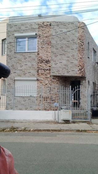 Casă cu 2 camere cu Teren 83 Mp în Vitan