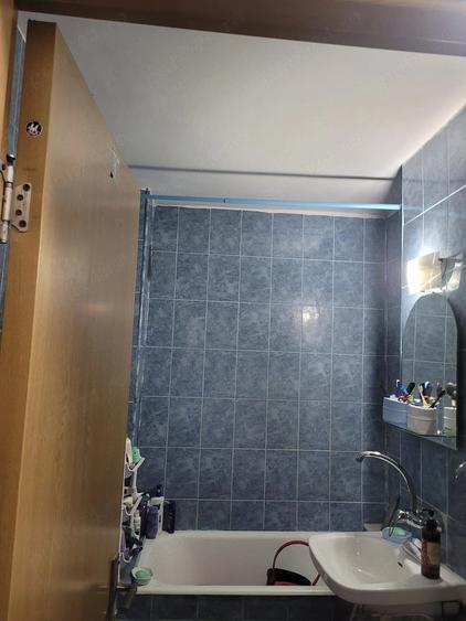 Apartament cu 2 camere semidecomandat în Est