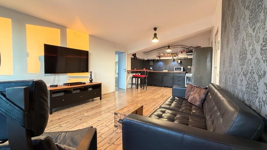 Apartament cu 2 camere semidecomandat, mobilat în Brâncoveanu