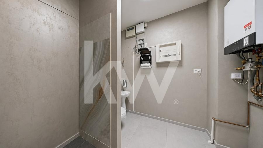 Spațiu comercial, de 229 mp, în Central