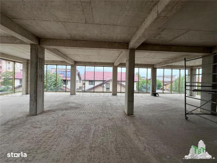 Spatiu comercial de inchiriat + parcari in Bragadiru,Ilfov - 3