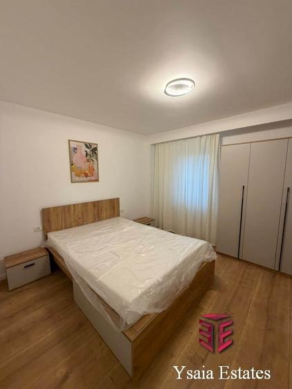 Apartament cu 3 camere decomandat în Faleza Nord