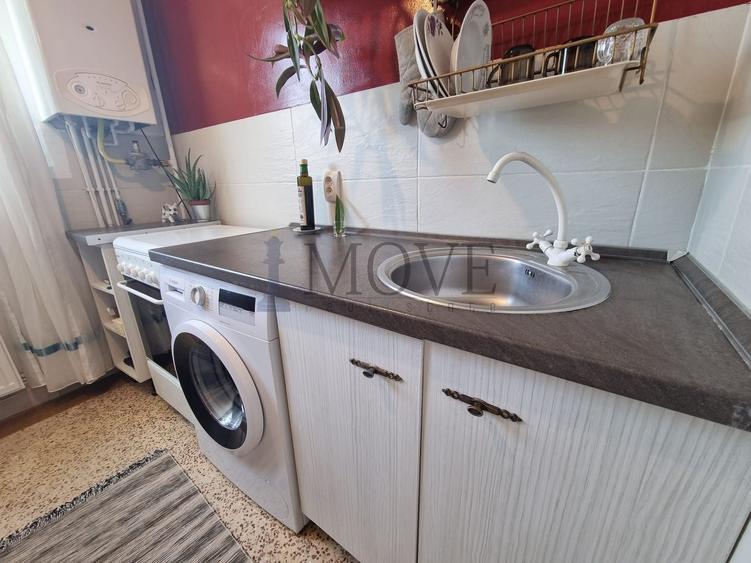 Apartament cu 2 camere decomandat, mobilat în Primăverii