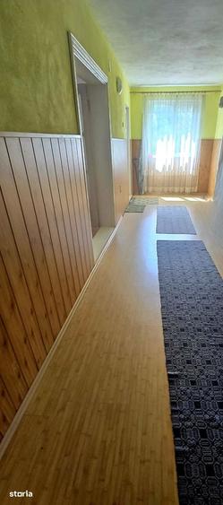Casă cu 5 camere cu Teren 2804 Mp în Suseni-Socetu