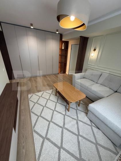 Apartament cu 2 camere semidecomandat, mobilat în Ultracentral