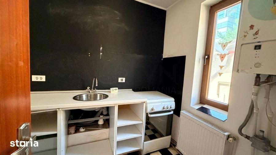 Casă cu 4 camere cu Teren 134 Mp în Cotroceni