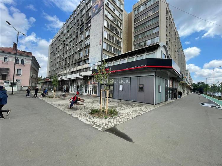 Spatiu comercial - amplasare exceelenta - 135 mp - zona Iosefin