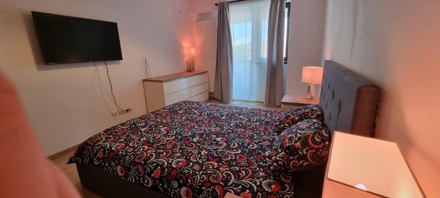 Apartament cu 2 camere decomandat, mobilat în Mihai Bravu