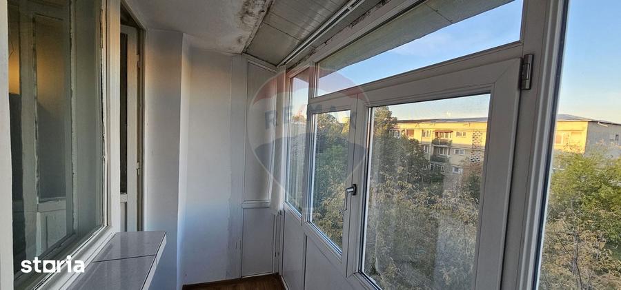 Apartament cu 2 camere semidecomandat în Kiseleff