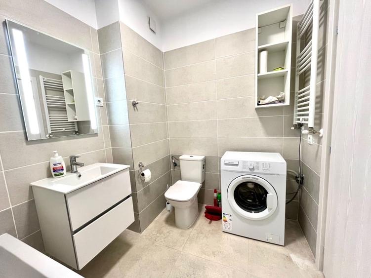 Apartament cu 2 camere decomandat în Giulești