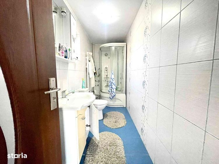 Casă cu 4 camere în Lilieci