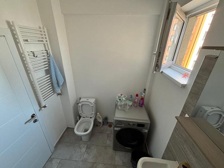 Apartament cu 2 camere decomandat în Militari