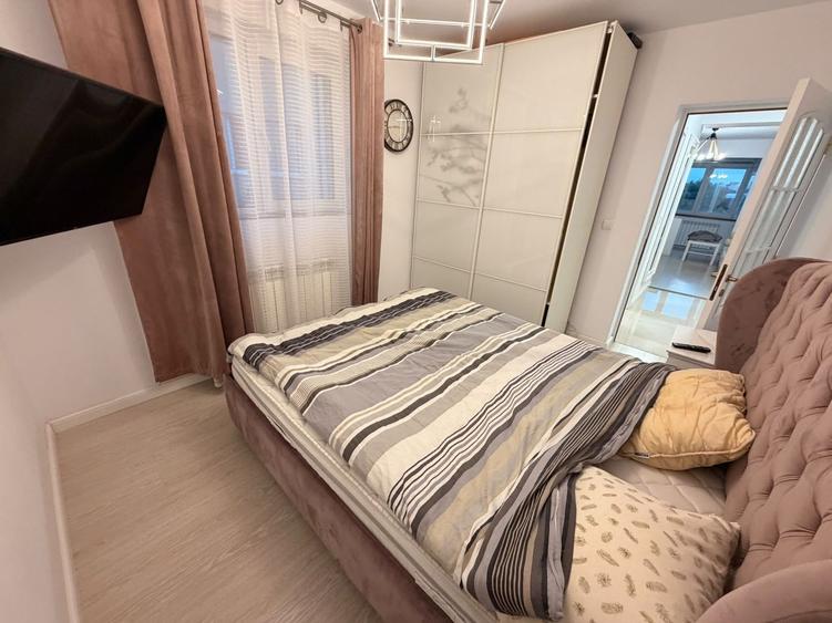 Apartament cu 2 camere decomandat, mobilat în Păcii