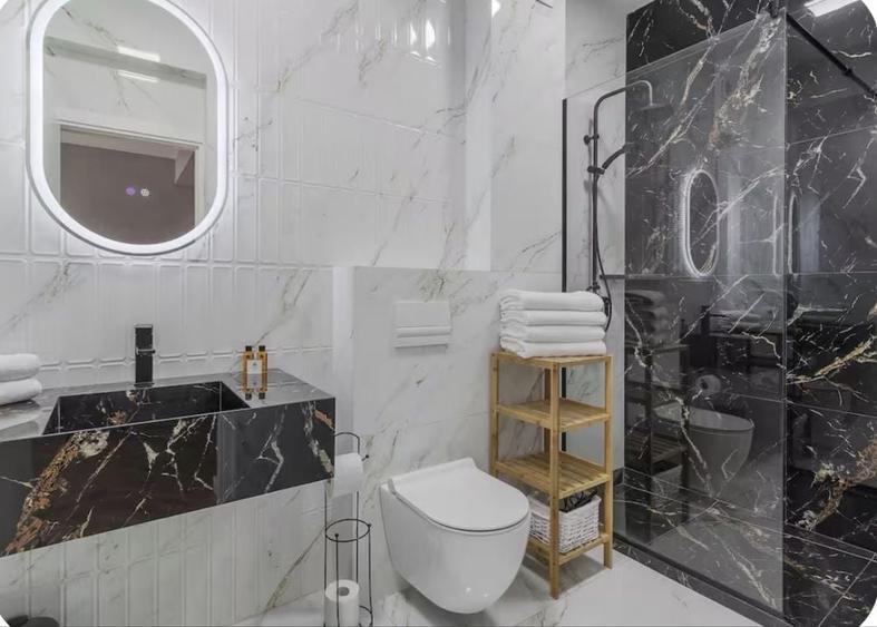 Apartament cu 2 camere decomandat în Exterior Vest