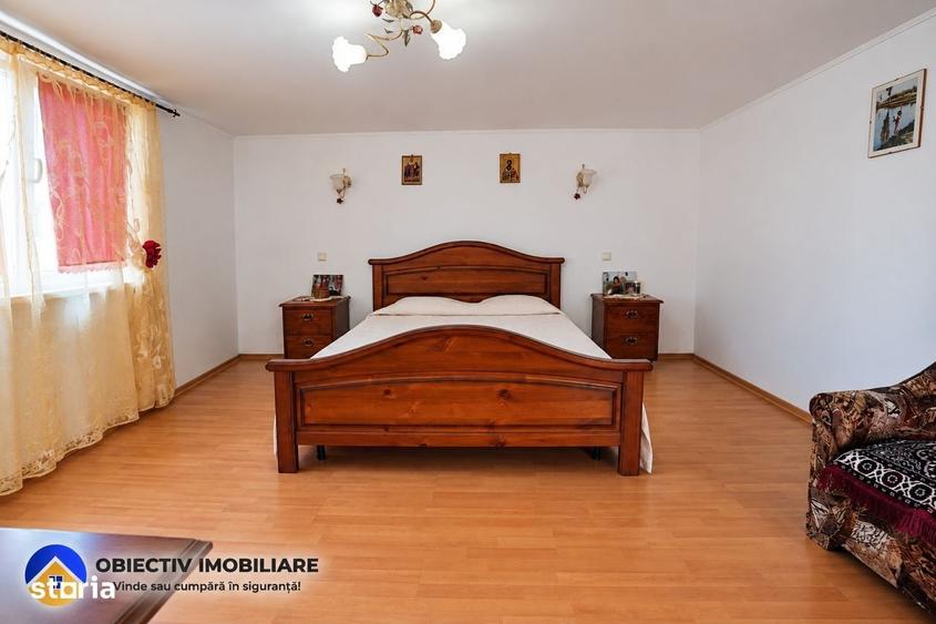 Casă cu 4 camere în Ultracentral