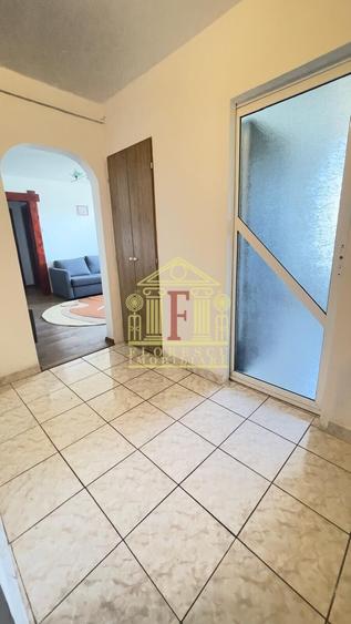 Apartament cu 2 camere circular, mobilat în Podu Roș