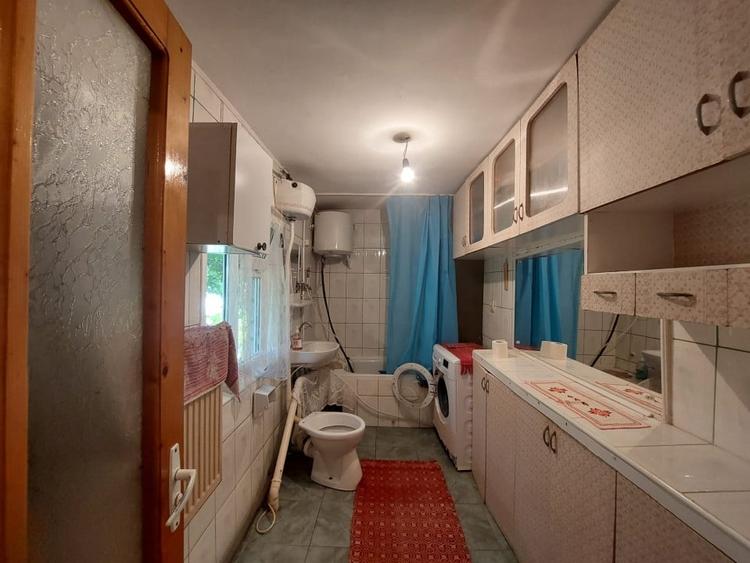 Casă individuală cu 3 camere cu Garaj în Bibirești