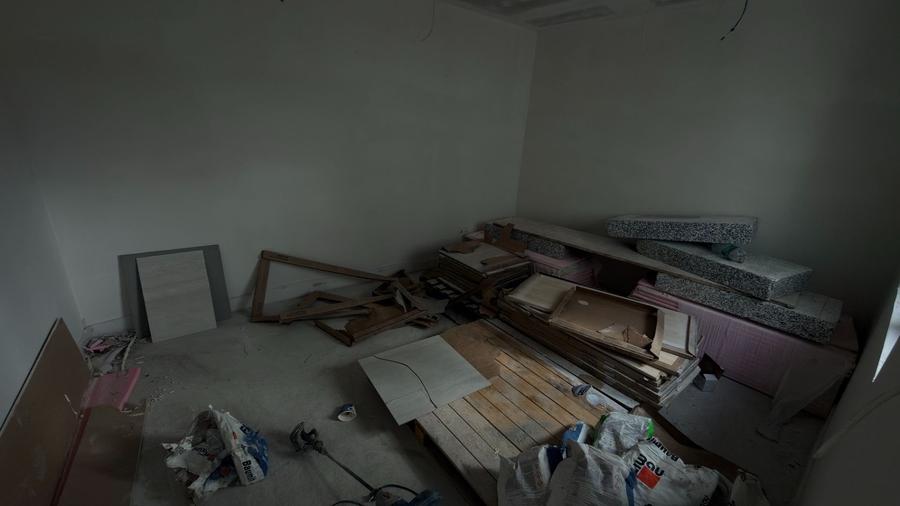 Casă cu 4 camere cu Teren 250 Mp în Arhitecților - Calea Cisnădiei