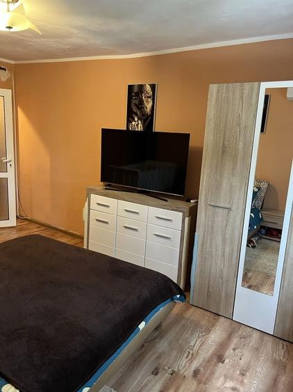 Garsonieră semidecomandată în Micro 40