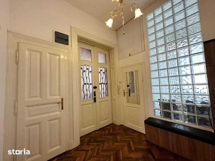 Apartament cu 3 camere în Central
