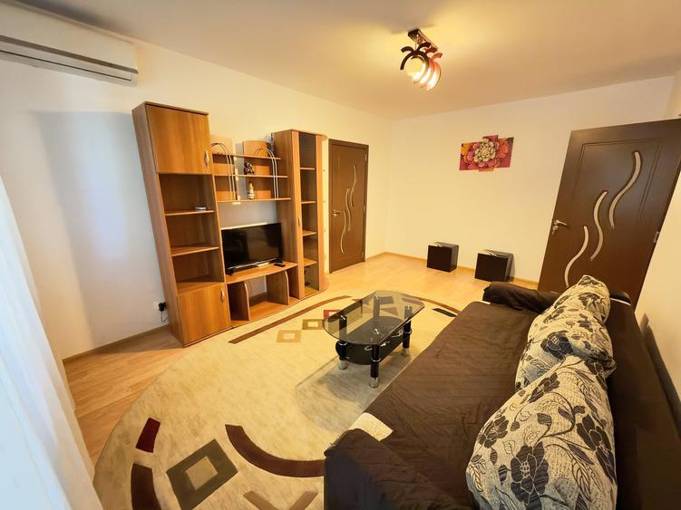 Apartament cu 2 camere semidecomandat, mobilat în Ștefan cel Mare