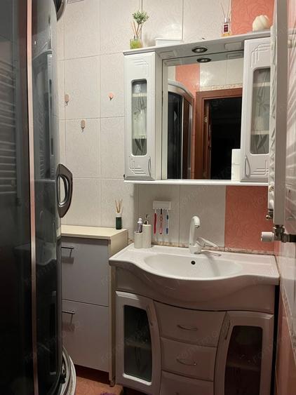 Apartament cu 2 camere decomandat în Gheorghe Lazăr