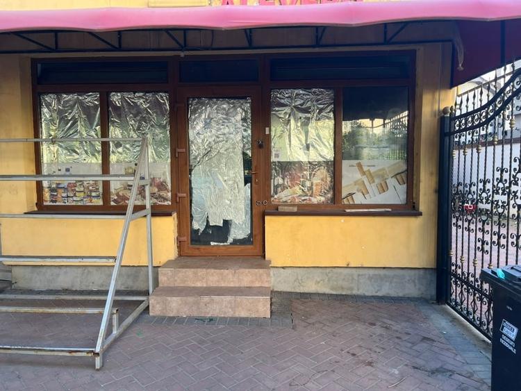 Spațiu comercial, de 25 mp, în Cornitoiu
