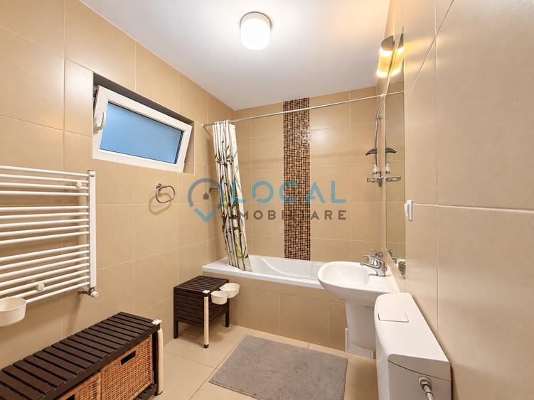 Apartament cu 3 camere semidecomandat, mobilat în Mărăști