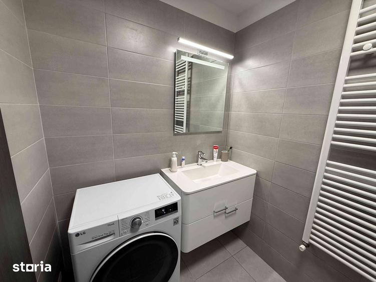Apartament cu 4 camere în Drumul Taberei