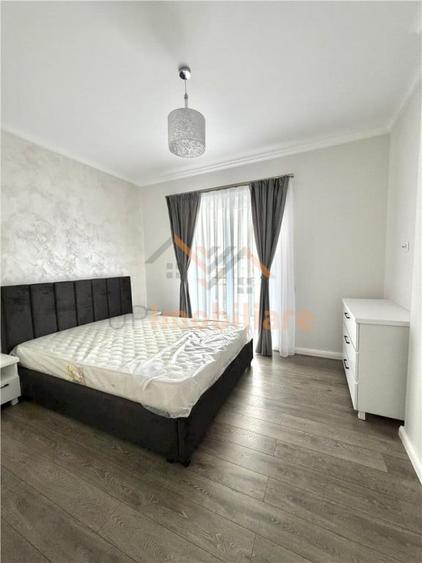 Apartament cu 2 camere semidecomandat în Sânmartin