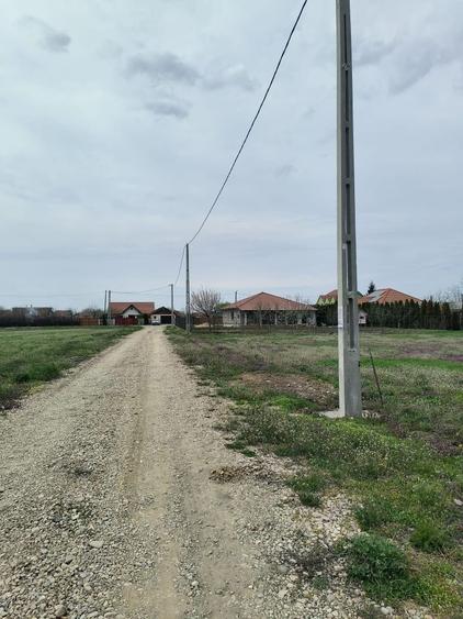 Spațiu comercial, în Est