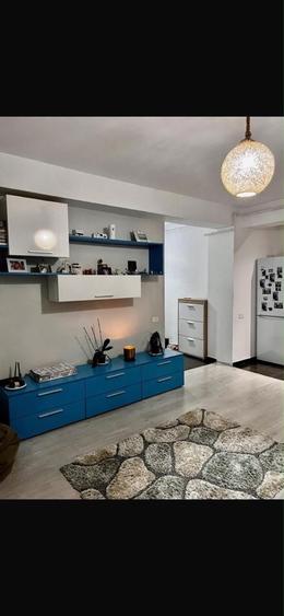 Apartament cu 3 camere decomandat în Chiajna