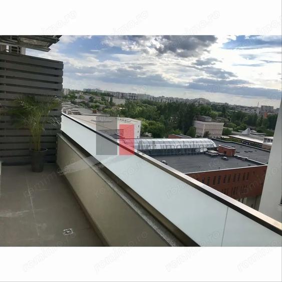 Apartament cu 2 camere decomandat în Politehnica