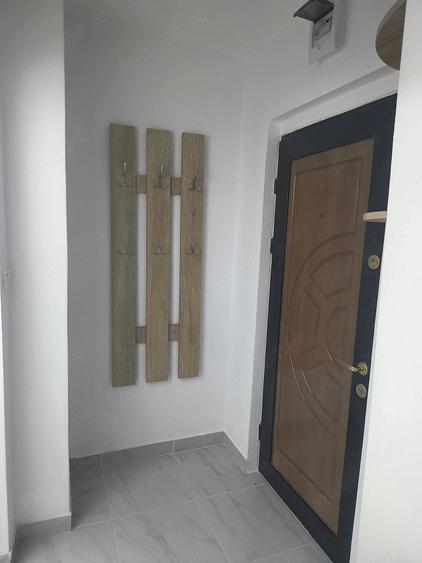Garsonieră decomandată în Confecții