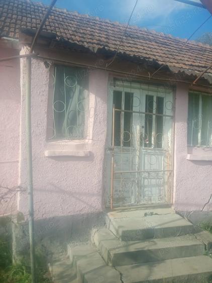 Casă cu 3 camere în Șumal