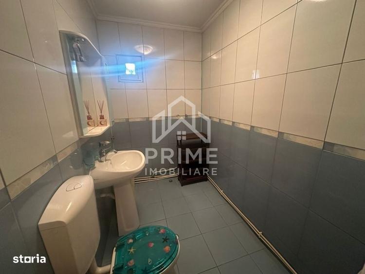Apartament cu 3 camere în Cetate