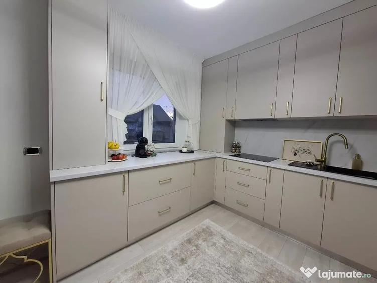 Casă cu 4 camere cu Teren 200 Mp în Burdujeni