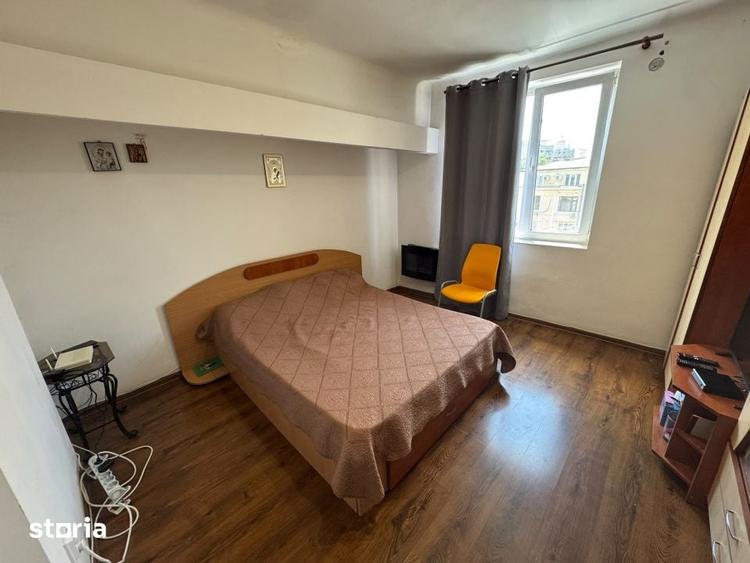 Apartament cu 5 camere decomandat în Cișmigiu