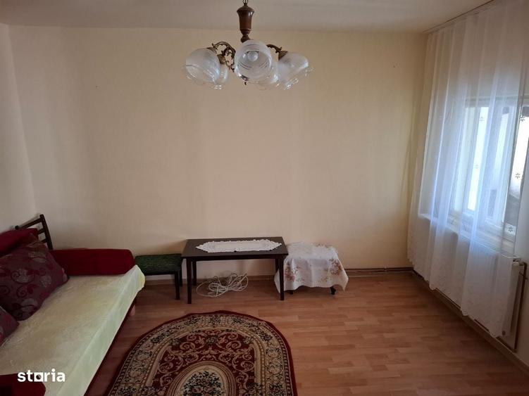 Casă cu 3 camere cu Teren 280 Mp în CFR