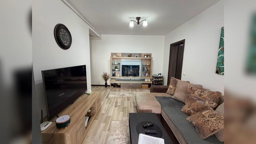 Apartament cu 3 camere decomandat în Nord