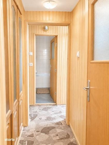 Apartament cu 2 camere decomandat în Eremia