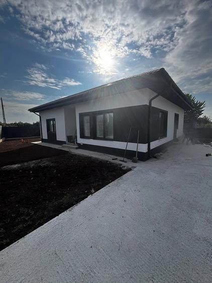 Casa individuala, 4 camere, 2 bai, Horlesti - Rediu - 8