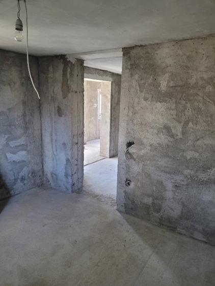 Casă individuală cu 5 camere cu Canalizare în Cartojani
