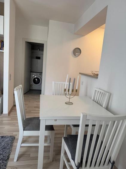Apartament cu 2 camere semidecomandat în 1 Decembrie 1918