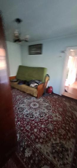Casă cu 3 camere cu Teren 10000 Mp în Petros