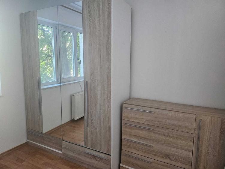 Apartament cu 2 camere decomandat în Sud